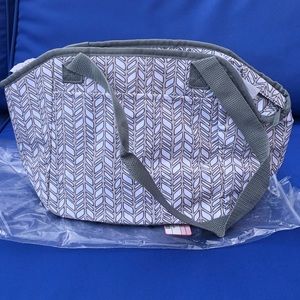 NEW Thirty-One Lunch Break Thermal in Chevron